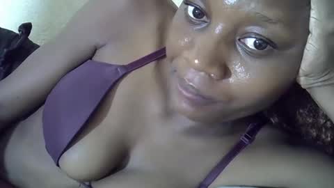 Snapshot of ebonycutegal4 chatting on 9, 5, 2026 MELLEN online show from 9, 5, 2026