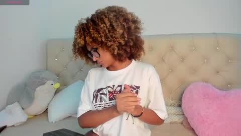 Queen Ebony online show from 11, 3, 2025