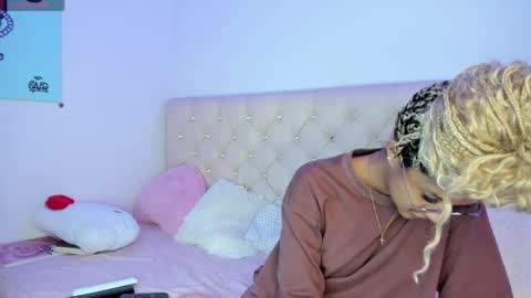 Queen Ebony online show from 11, 3, 2026