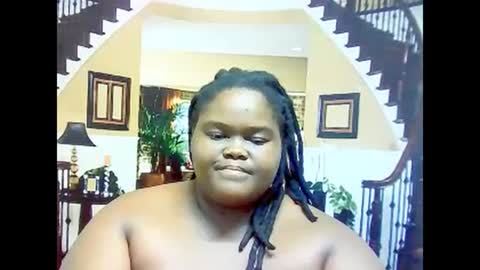ebonyhotbuns4u2luv online show from 6, 3, 2025