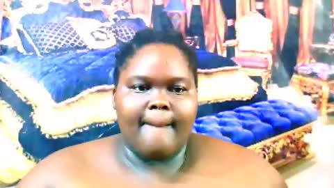 ebonyhotbuns4u2luv online show from 10, 3, 2025