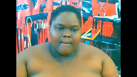 ebonyhotbuns4u2luv online show from 30, 10, 2025