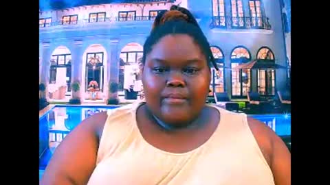 Snapshot of ebonyhotbuns4u2luv chatting on 26, 4, 2026 ebonyhotbuns4u2luv online show from 26, 4, 2026