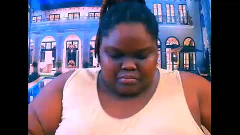 Snapshot of ebonyhotbuns4u2luv chatting on 28, 4, 2026 ebonyhotbuns4u2luv online show from 28, 4, 2026