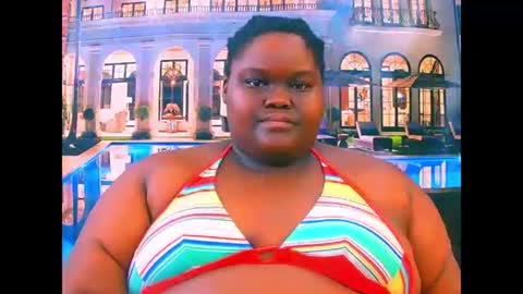 Snapshot of ebonyhotbuns4u2luv chatting on 11, 5, 2026 ebonyhotbuns4u2luv online show from 11, 5, 2026