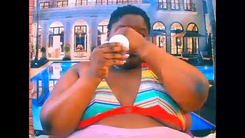Snapshot of ebonyhotbuns4u2luv chatting on 25, 5, 2026 ebonyhotbuns4u2luv online show from 25, 5, 2026
