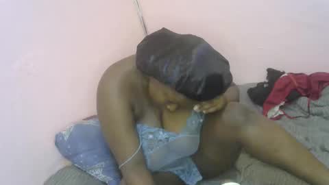 ebonymayahh online show from 29, 4, 2026