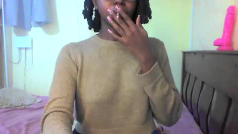 Ebonymuse2 online show from 19, 5, 2026