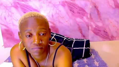 Cindy online show from 21, 10, 2025