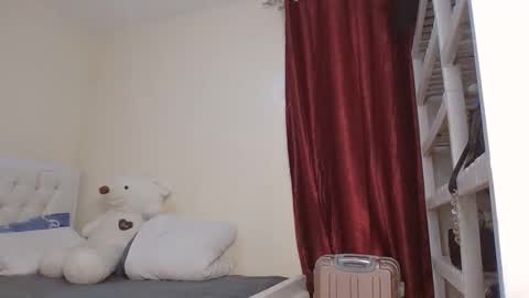 Snapshot of ebonyqueen_11 chatting on 7, 6, 2026 Ebonyqueen online show from 7, 6, 2026