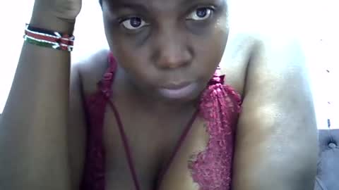 Snapshot of ebonytiffany chatting on 30, 1, 2025 ebonytiffany online show from 30, 1, 2025