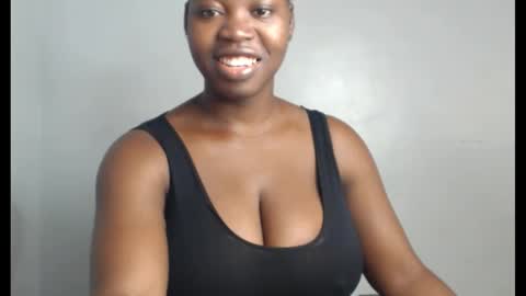 Snapshot of ebonyx_dripqueen chatting on 4, 11, 2025 Loveth online show from 4, 11, 2025