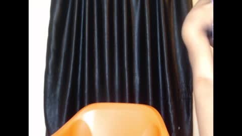 Snapshot of ebonyxxbae chatting on 8, 7, 2026 ebonyxxbae online show from 8, 7, 2026