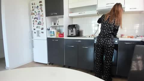 ecaterina_katy online show from 27, 4, 2026