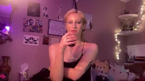 ecclectraa online show from 9, 5, 2026