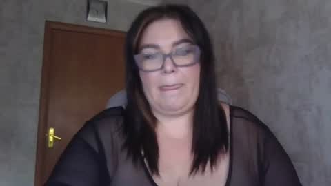 Snapshot of echo_dust chatting on 4, 8, 2026 echo_dust online show from 4, 8, 2026