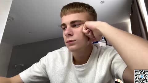 Snapshot of echowraith chatting on 10, 9, 2025 echowraith online show from 10, 9, 2025