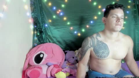 Snapshot of eclipseandflame chatting on 2, 12, 2025 online show from 2, 12, 2025