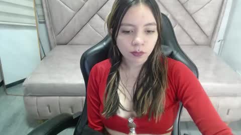 Snapshot of eco_deluna_v chatting on 18, 3, 2026 Hi Stream 800am to 200pm online show from 18, 3, 2026