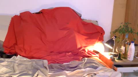 edelholz87 online show from 10, 4, 2026