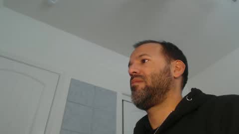 Snapshot of edge_masters chatting on 11, 12, 2024 EdgeM online show from 11, 12, 2024