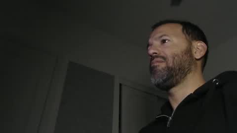 Snapshot of edge_masters chatting on 5, 1, 2025 EdgeM online show from 5, 1, 2025