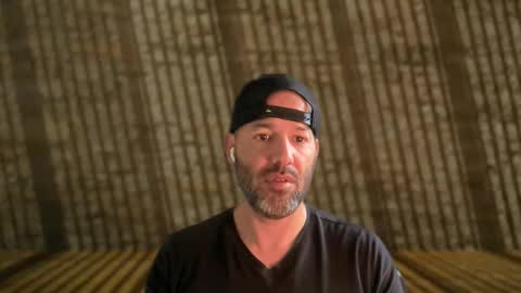 Snapshot of edge_masters chatting on 2, 3, 2025 EdgeM online show from 2, 3, 2025