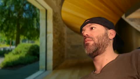 Snapshot of edge_masters chatting on 8, 3, 2025 EdgeM online show from 8, 3, 2025