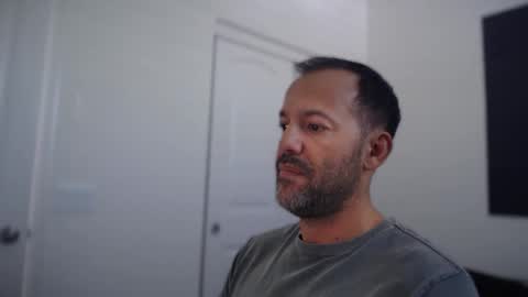 Snapshot of edge_masters chatting on 8, 11, 2025 EdgeM online show from 8, 11, 2025