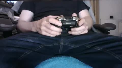 Snapshot of edged_biker chatting on 18, 11, 2025 edged biker online show from 18, 11, 2025