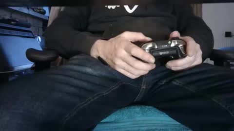 Snapshot of edged_biker chatting on 16, 2, 2026 edged biker online show from 16, 2, 2026