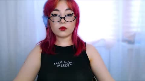 Snapshot of ediefris chatting on 19, 4, 2026 fickle demon made of clumps of matter online show from 19, 4, 2026