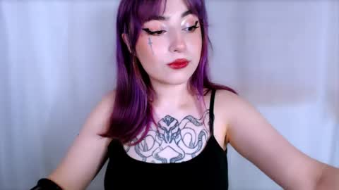 Snapshot of ediefris chatting on 29, 6, 2026 fickle demon made of clumps of matter online show from 29, 6, 2026