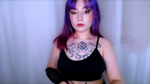 Snapshot of ediefris chatting on 15, 7, 2026 fickle demon made of clumps of matter online show from 15, 7, 2026