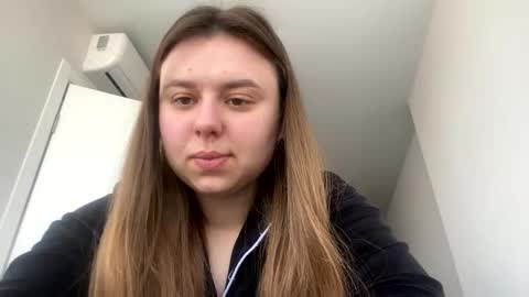 Snapshot of edina77 chatting on 15, 3, 2026 Edina online show from 15, 3, 2026