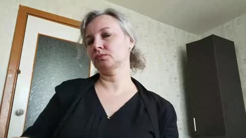 Snapshot of edithmanning chatting on 11, 5, 2026 edithmanning online show from 11, 5, 2026