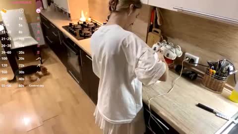 Dana online show from 28, 10, 2025