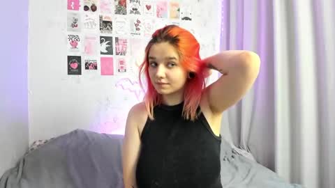 Snapshot of edna_dana chatting on 8, 12, 2024 Edna online show from 8, 12, 2024