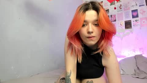 Snapshot of edna_dana chatting on 2, 3, 2025 Edna online show from 2, 3, 2025