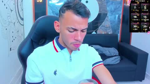 Snapshot of edward_24_ chatting on 24, 1, 2025 Edward Colleman online show from 24, 1, 2025