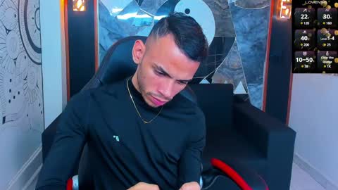 Snapshot of edward_24_ chatting on 8, 3, 2025 Edward Colleman online show from 8, 3, 2025