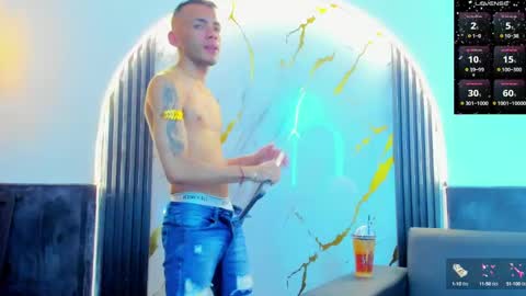 Snapshot of edward_24_ chatting on 11, 10, 2025 Edward Colleman online show from 11, 10, 2025