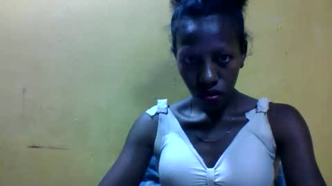 Snapshot of edwige770943 chatting on 21, 4, 2026 edwige770943 online show from 21, 4, 2026
