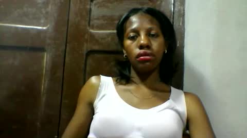 Snapshot of edwige770943 chatting on 23, 4, 2026 edwige770943 online show from 23, 4, 2026