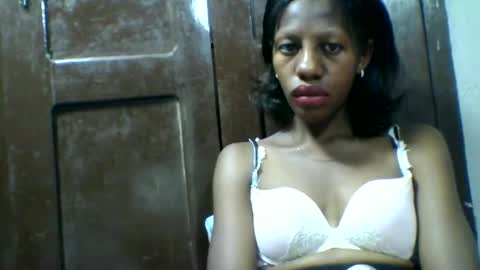 Snapshot of edwige770943 chatting on 28, 4, 2026 edwige770943 online show from 28, 4, 2026