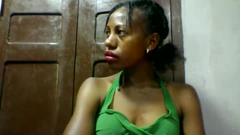 Snapshot of edwige770943 chatting on 11, 5, 2026 edwige770943 online show from 11, 5, 2026