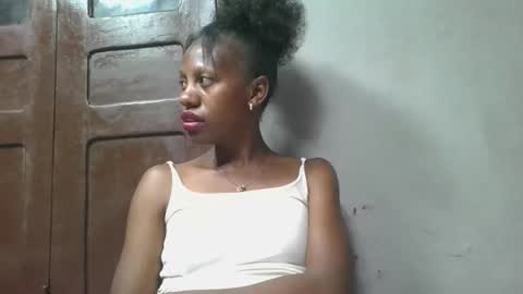 Snapshot of edwige770943 chatting on 18, 5, 2026 edwige770943 online show from 18, 5, 2026