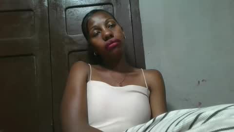Snapshot of edwige770943 chatting on 20, 5, 2026 edwige770943 online show from 20, 5, 2026