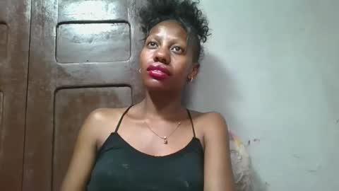 Snapshot of edwige770943 chatting on 24, 5, 2026 edwige770943 online show from 24, 5, 2026