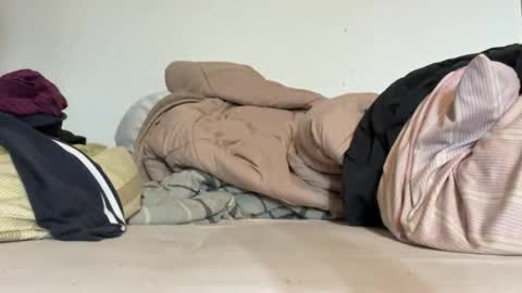 Eeloxx online show from 5, 4, 2026